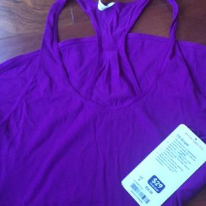Lululemon 105 singlet